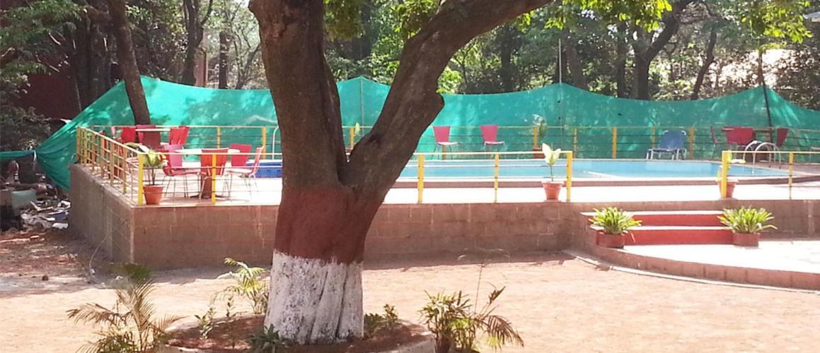 R Wood Resort Matheran Bagian luar foto